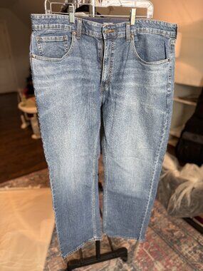 Levi Strauss Men’s Signature Gold Relaxed Fit Jeans 38x30